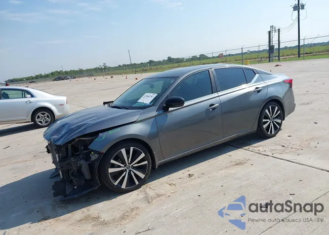 1N4BL4CV9KN320850: 43046763