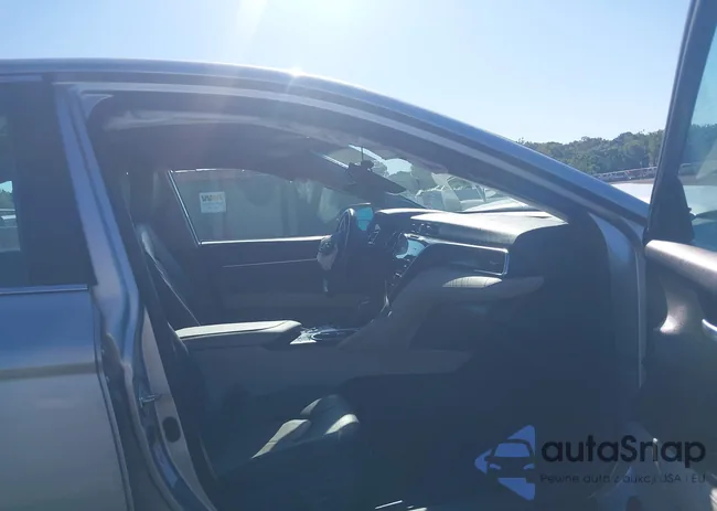 4T1B11HK2JU073054: 43046768