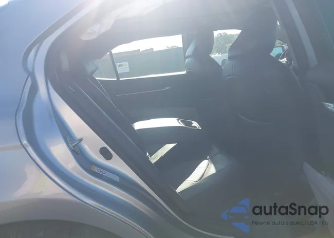 4T1B11HK2JU073054: 43046768