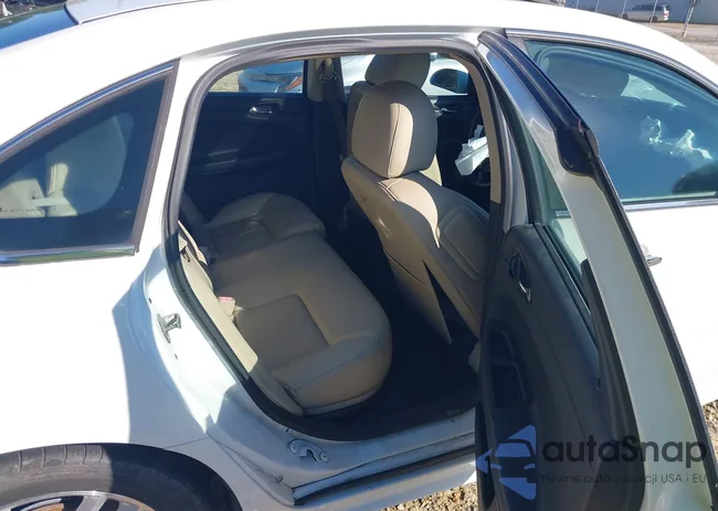 2G1WC5E32C1161582: 43046791