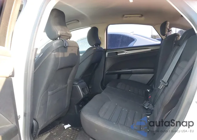 3FA6P0LU3KR200190: 43045895