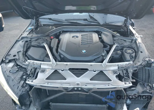 WBA7T2C07MCF72720: 43046051