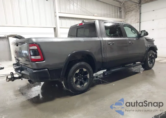 1C6SRFLT8LN257946: 43046060