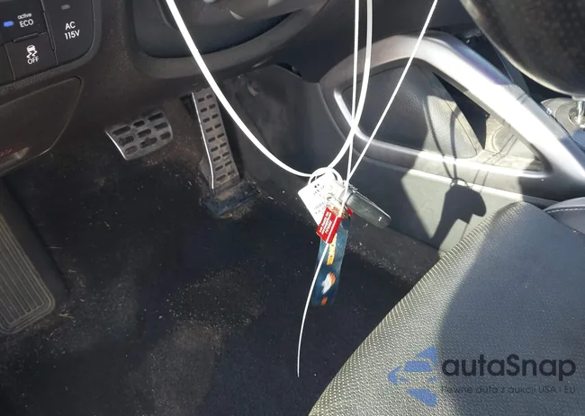 KMHTC6AE8GU266527: 43046164