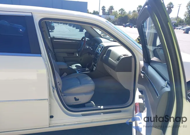 2C3LA63H97H876106: 43046182