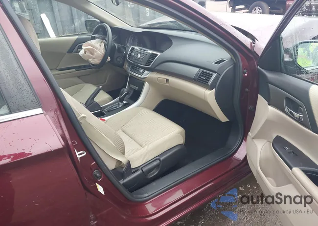 1HGCR2F30FA120661: 43046194