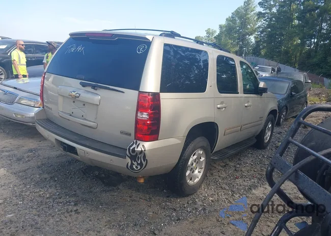 1GNSCBE08BR229567: 43046197