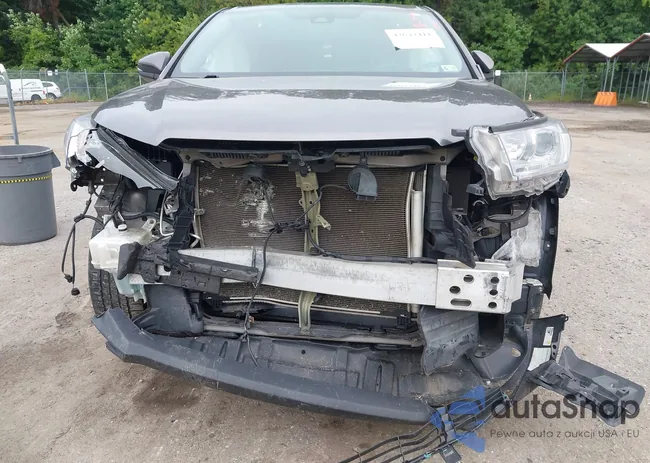 5TDBZRFH9JS852748: 43047411