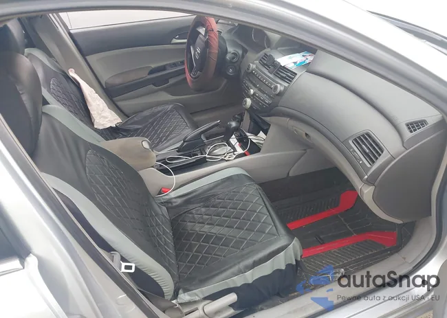 1HGCP263X9A054811: 43047459