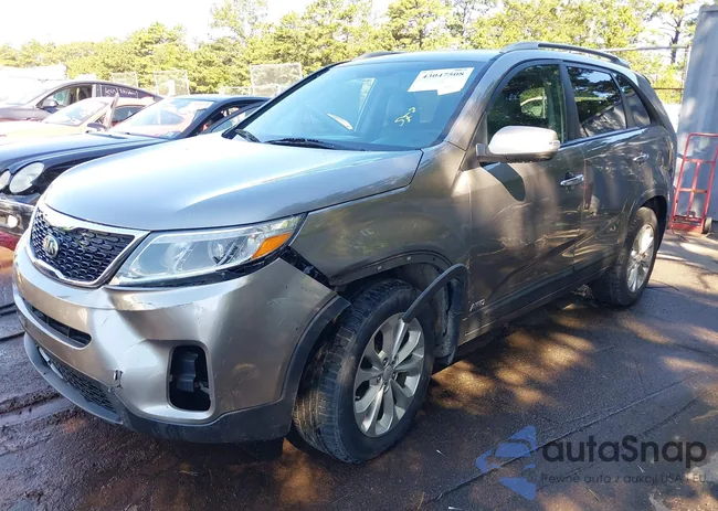 5XYKUDA79FG624656: 43047508