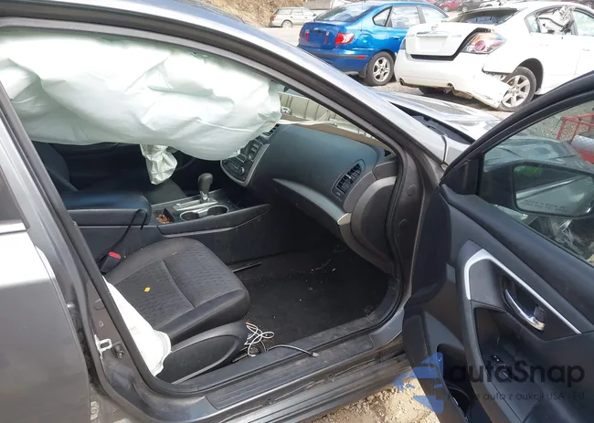 1N4AL3AP0HN314826: 43047610