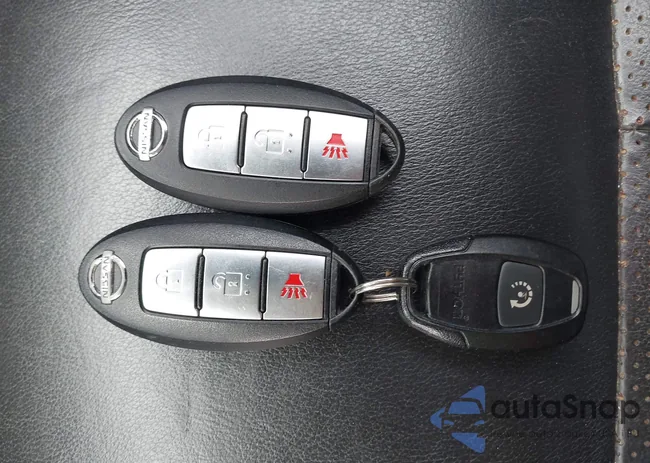 JN8AF5MR5CT104645: 43047757