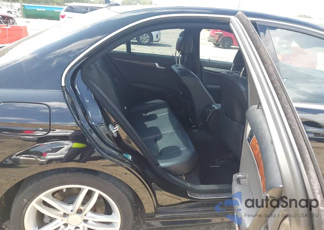 WDDGF8BB9CR226294: 43046870