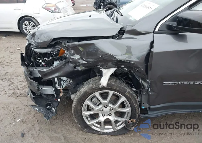 3C4NJDFN9RT593967: 43046957