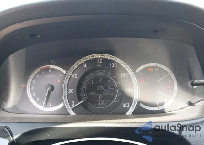 1HGCR2F3XHA004581: 43047065