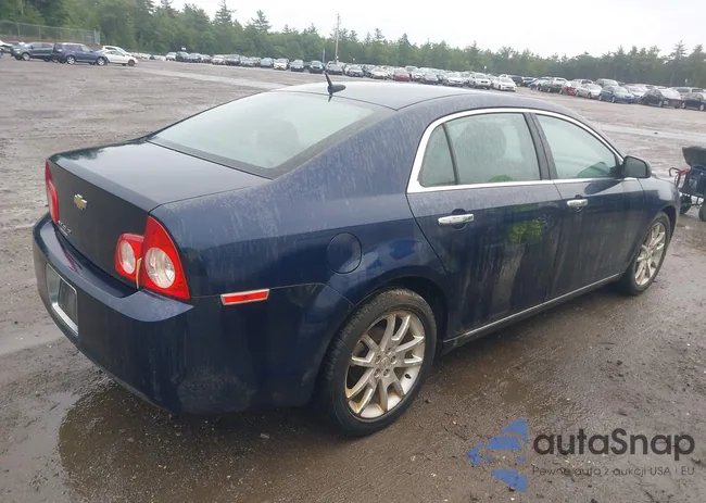 1G1ZE5E12BF354621: 43047143