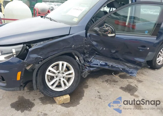 WVGAV7AX5GW563607: 43048253