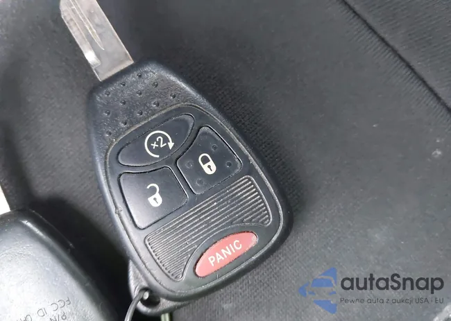 1C4NJRFB2CD599870: 43048361