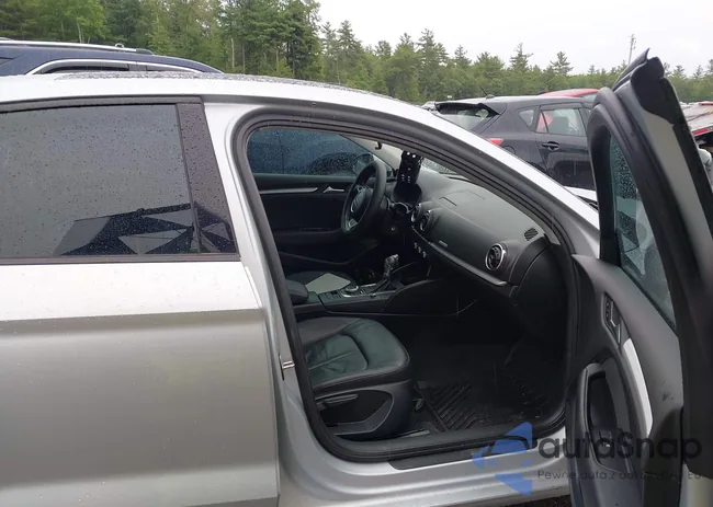 WAUBFGFF2F1009343: 43048471