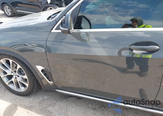 5UX13EU0XS9W62667: 43048613