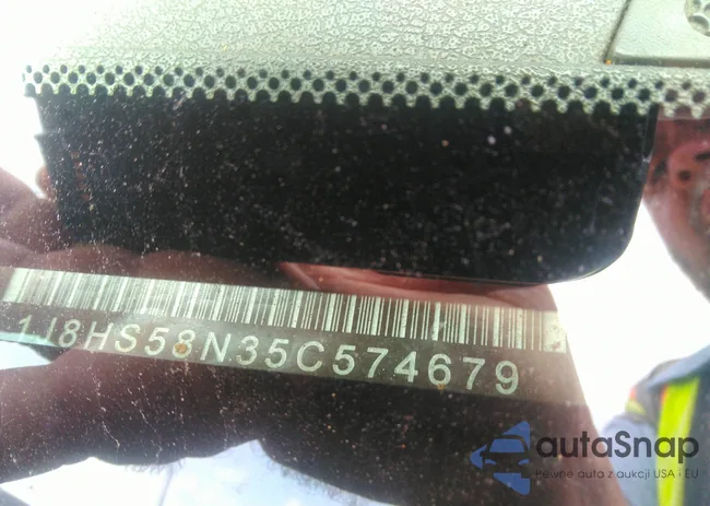 1J8HS58N35C574679: 43048644