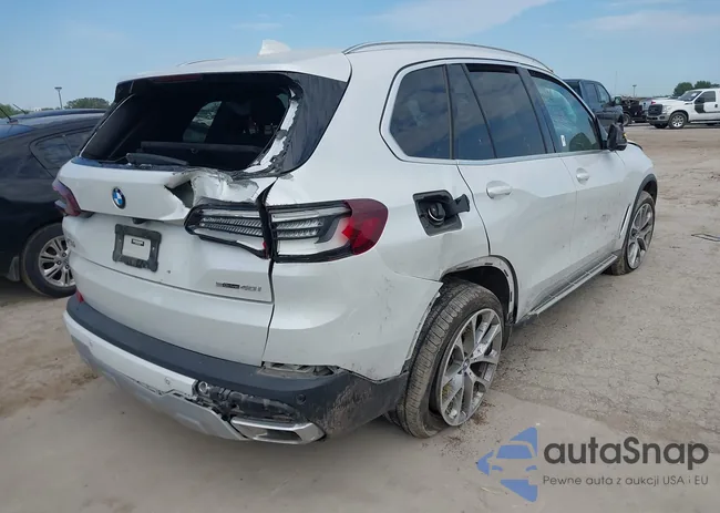 5UXCR4C04P9N52644: 43048774