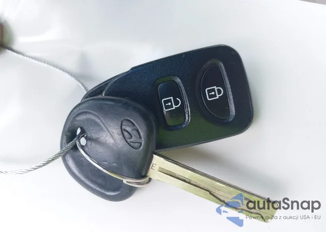 KM8JT3AF2EU829227: 43047926