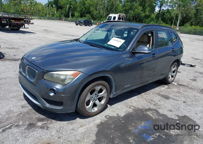 WBAVM1C54EVW49072: 43048036