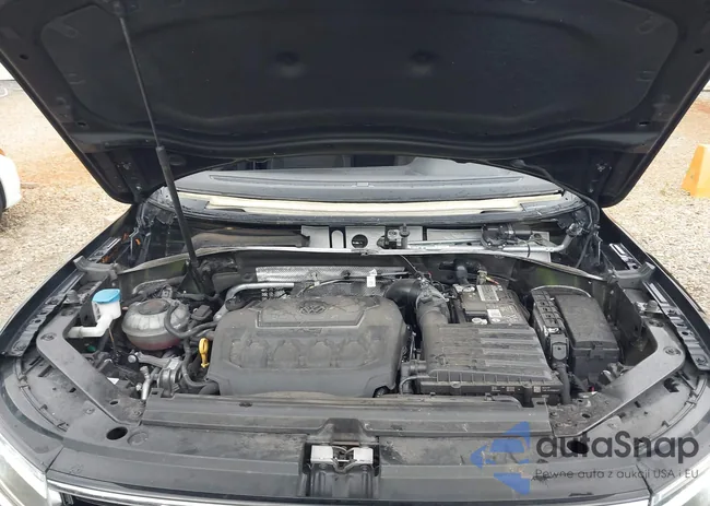 3VV1B7AX2NM037639: 43048055