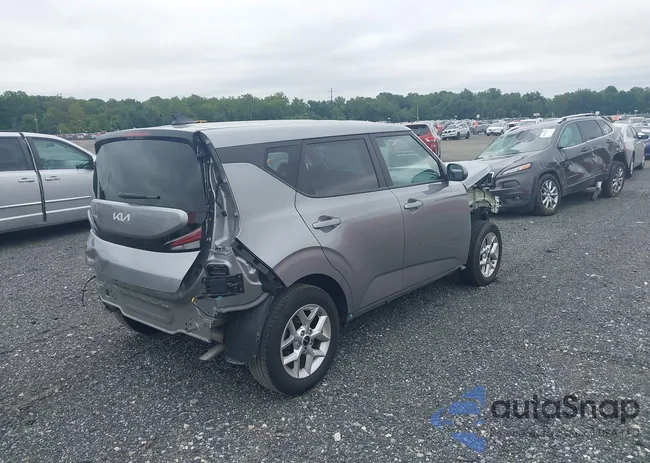 KNDJ23AU6R7241048: 43048084