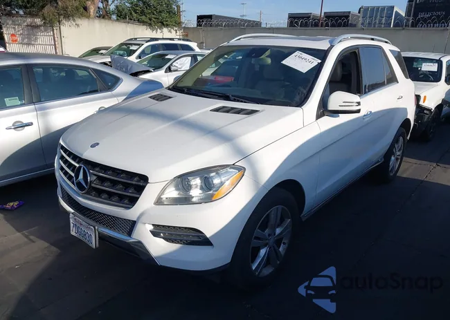 4JGDA5JBXEA325117: 43049241