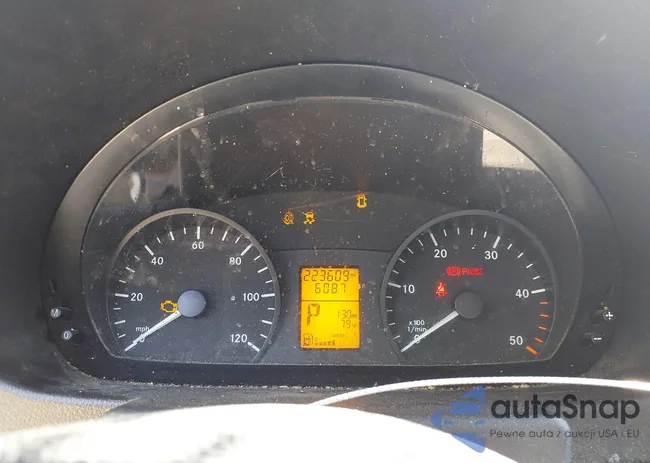 WD3PE8DB0FP131725: 43049275