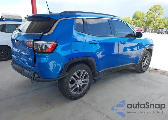 3C4NJCBB3LT258720: 43049286