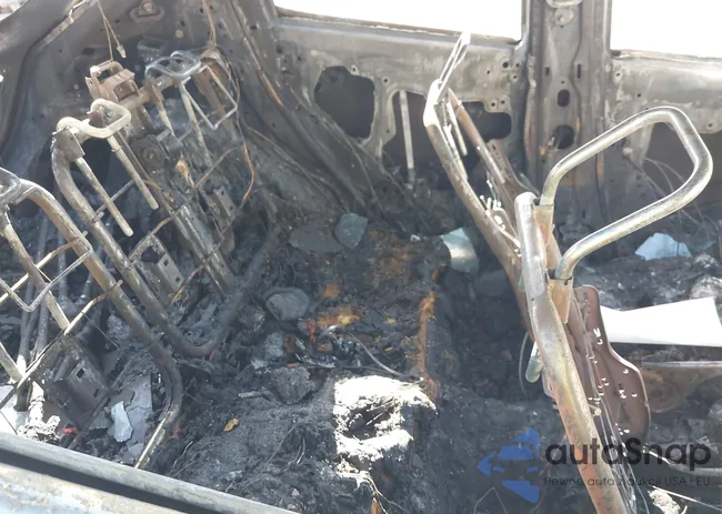 3MYDLBJV9LY700139: 43049353