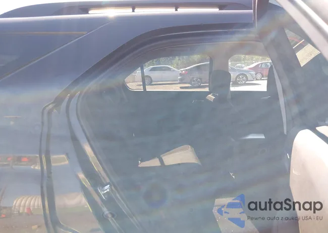 2GNFLFEK7F6430260: 43049512