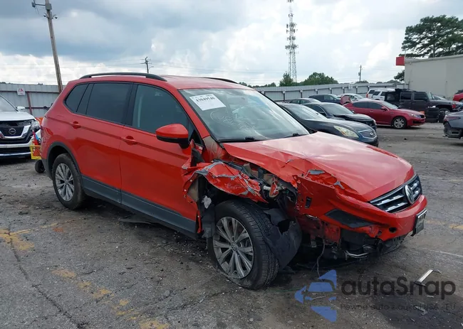 3VV1B7AX6KM151736: 43049540