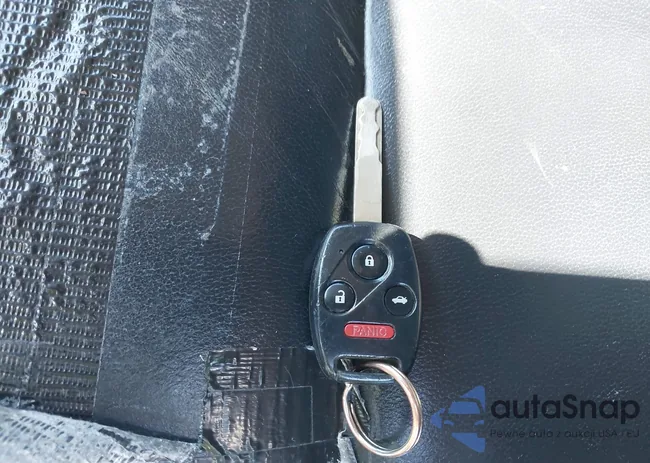 1HGCP2F60CA094333: 43049593