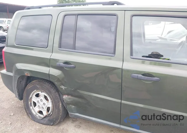 1J4FT28B39D140806: 43049640