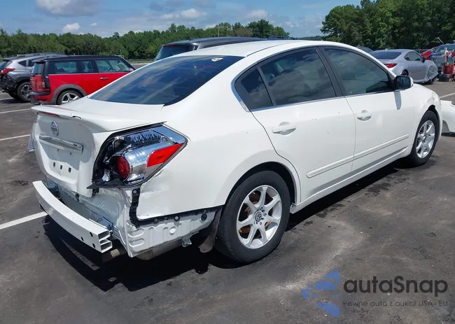 1N4AL21E49N527630: 43049822