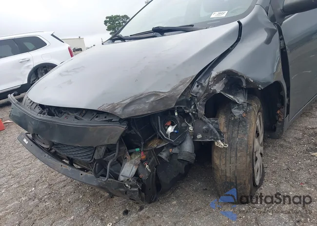 2T1BU4EE9AC320725: 43049837