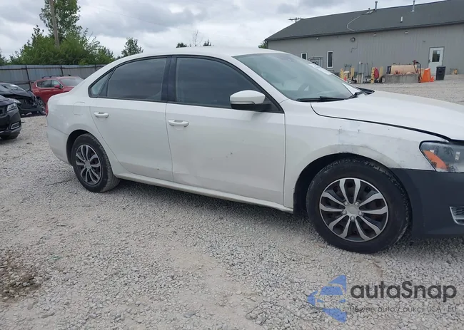 1VWAT7A36FC042383: 43049109