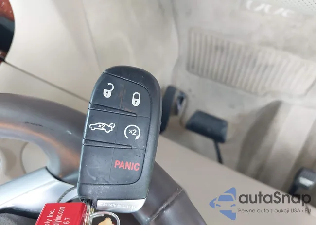 2C3CA6CT8BH564016: 43050255