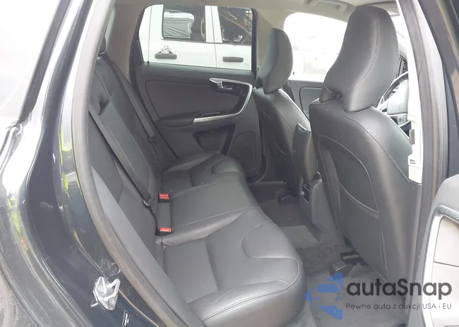 YV449MDK2F2709324: 43050257