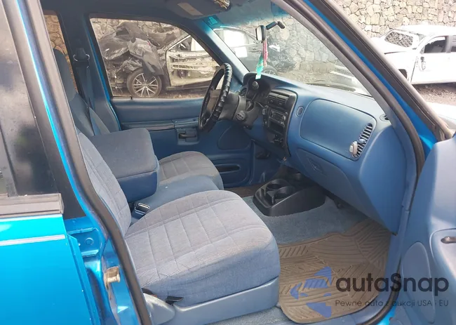 1FMDU34X7TZB91037: 43050351