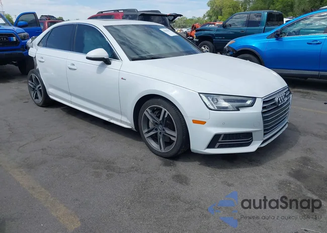 WAUENAF44JA034233: 43050431