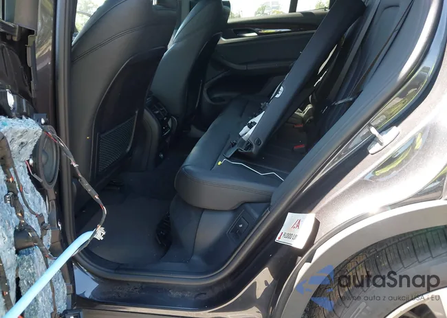 5UXTR9C52KLR08867: 43050676