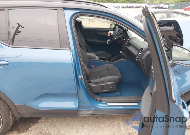 YV4ED3UM4P2982670: 43049941