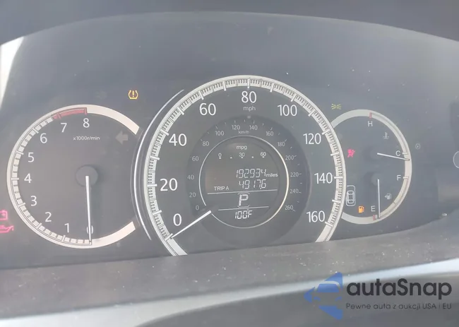 1HGCR2F82DA263524: 43049965