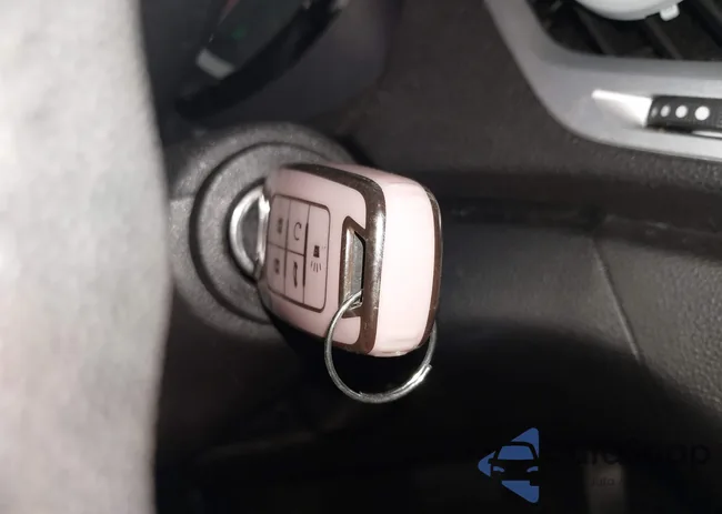 2GKALMEK6C6335177: 43050056