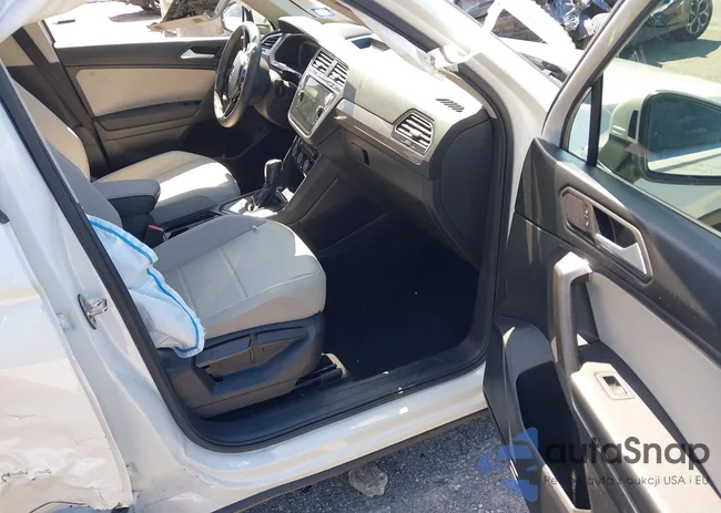 3VV3B7AX2MM084659: 43050149